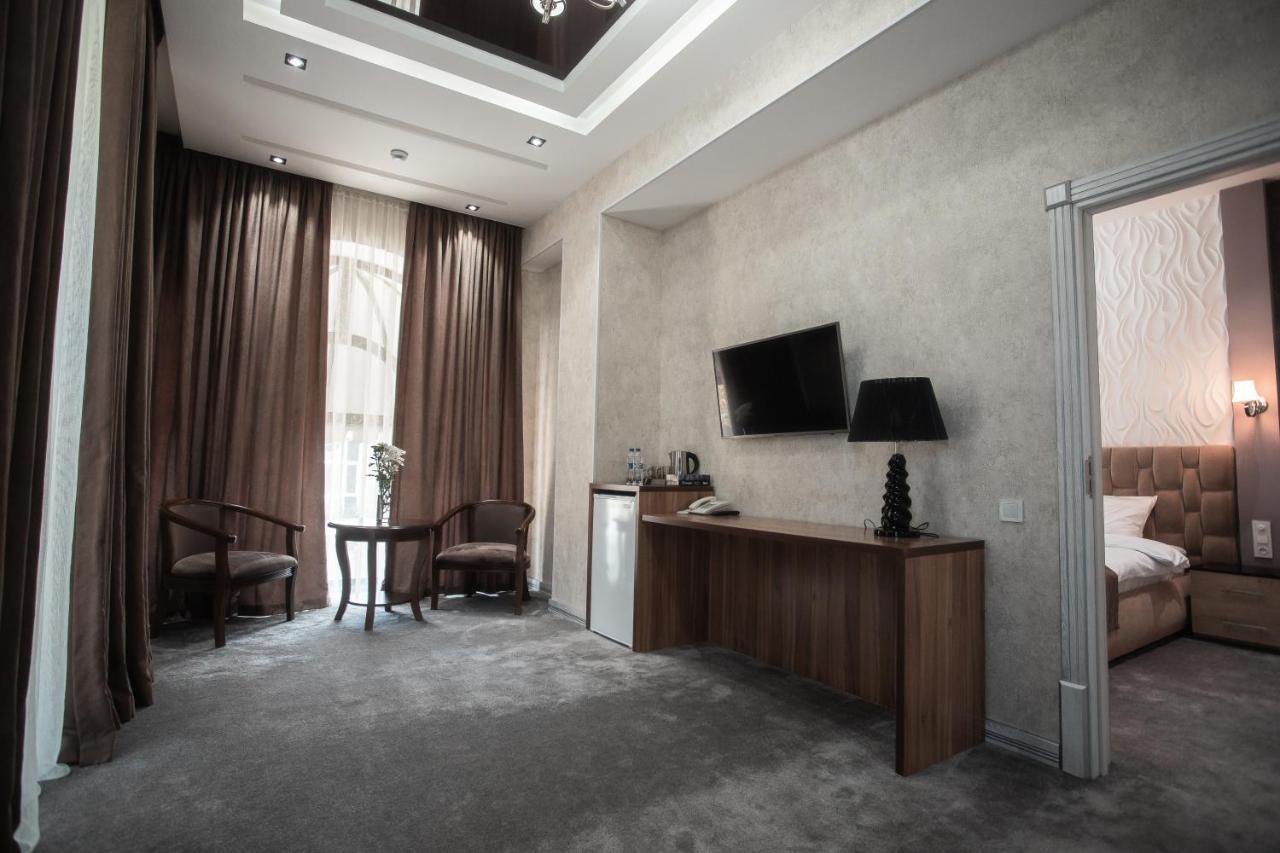 סמרקנד Hotel Arhan Palace מראה חיצוני תמונה