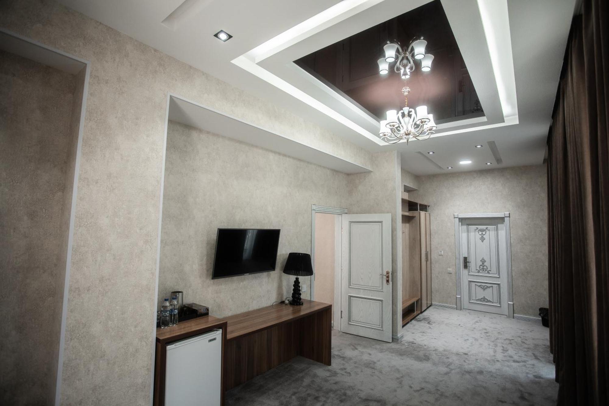 סמרקנד Hotel Arhan Palace מראה חיצוני תמונה